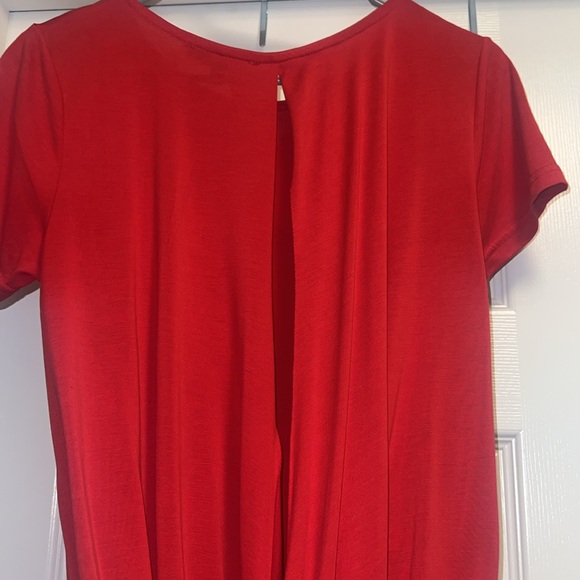 Open twist back tee from Buckle - Picture 3 of 3